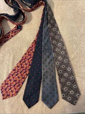 Multiples Men's Necktie Set - Red, Black, Blue, Brown lot of 4